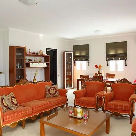 Red Villa Nidrí