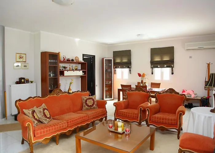 Red Villa Nydri (Lefkada)